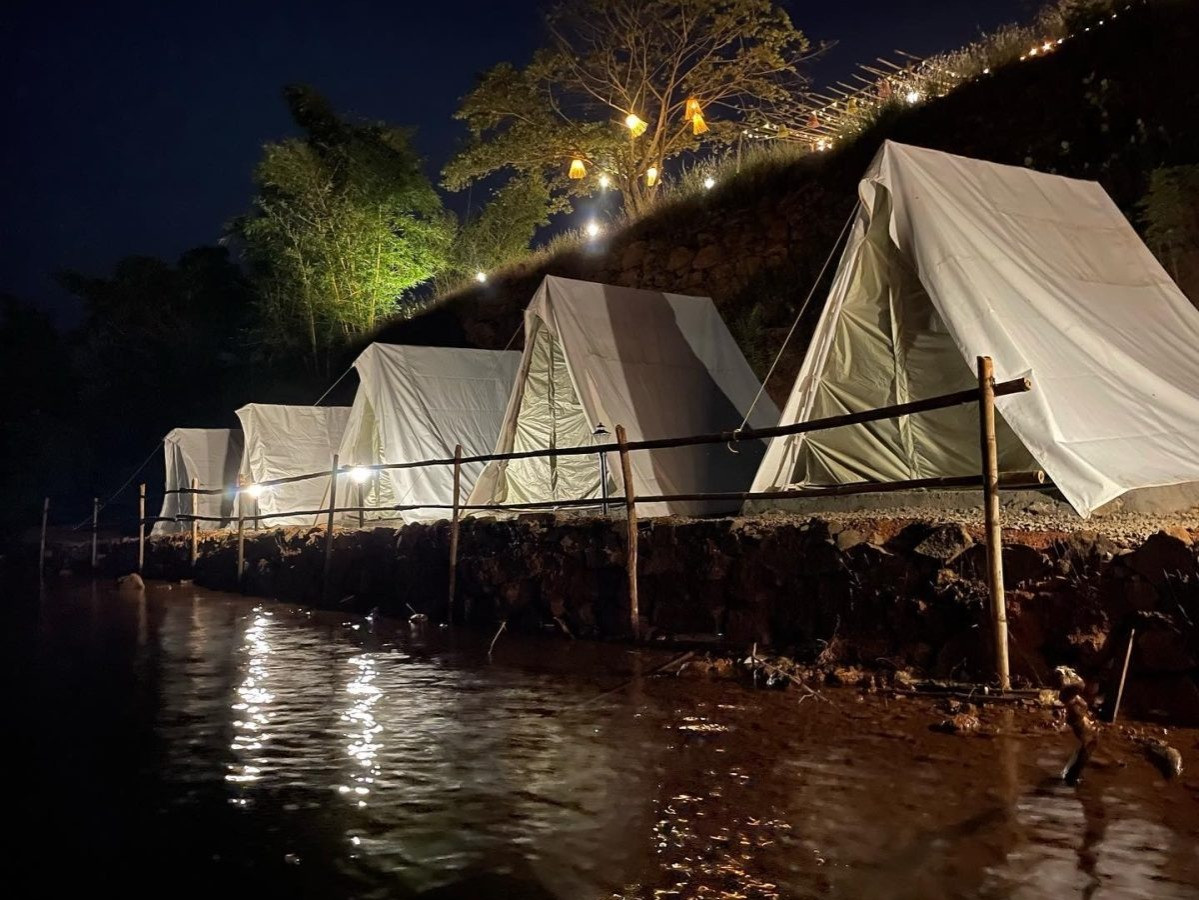 Tent_camping_site
